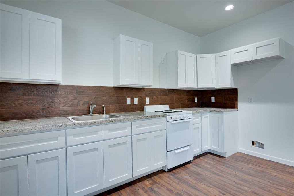 Apartment for rent at 1413 Egypt St, Houston, TX 77009
