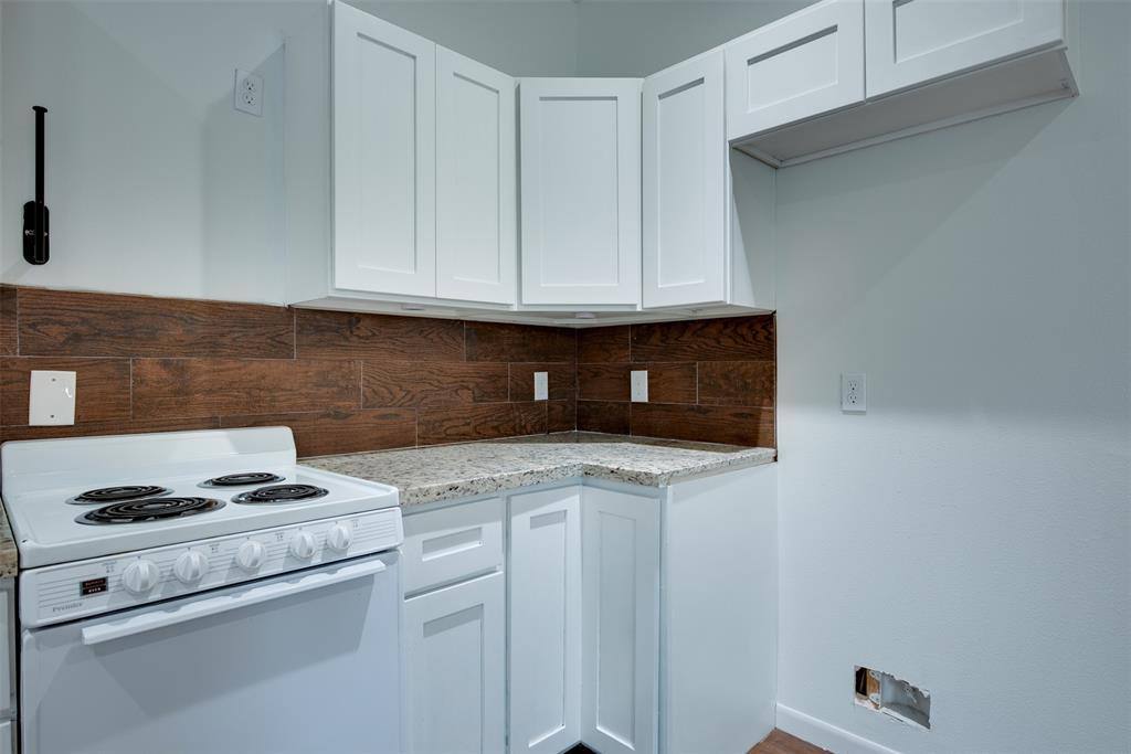 Apartment for rent at 1413 Egypt St, Houston, TX 77009