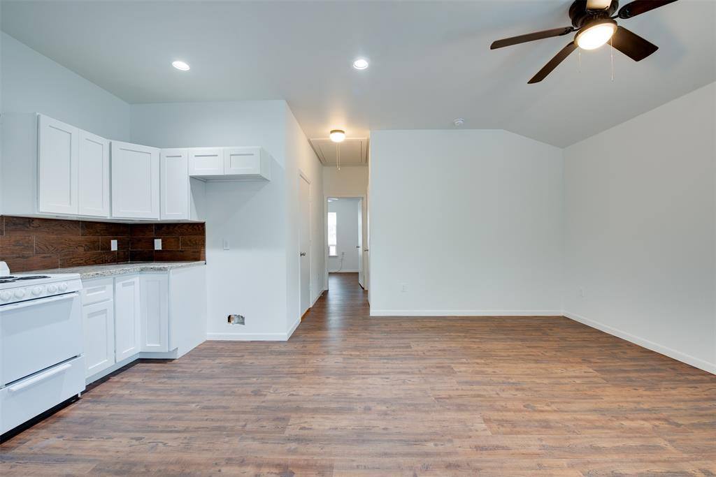 Apartment for rent at 1413 Egypt St, Houston, TX 77009