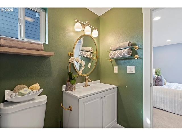 House for rent at 570 NE 55th Ave, Portland, OR 97213