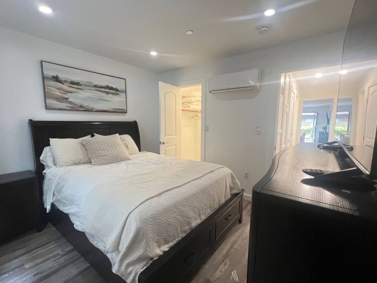Apartment for rent at 17200 Newhope St, Fountain Valley, CA 92708