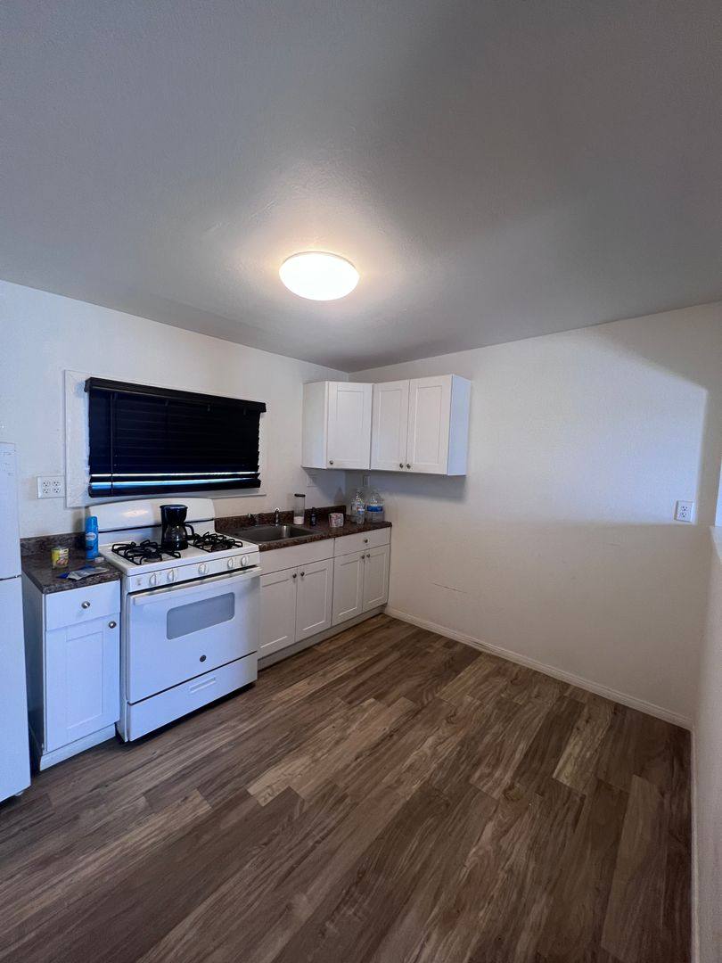 Apartment for rent at 30224 US-Highway, Barstow, CA 92311