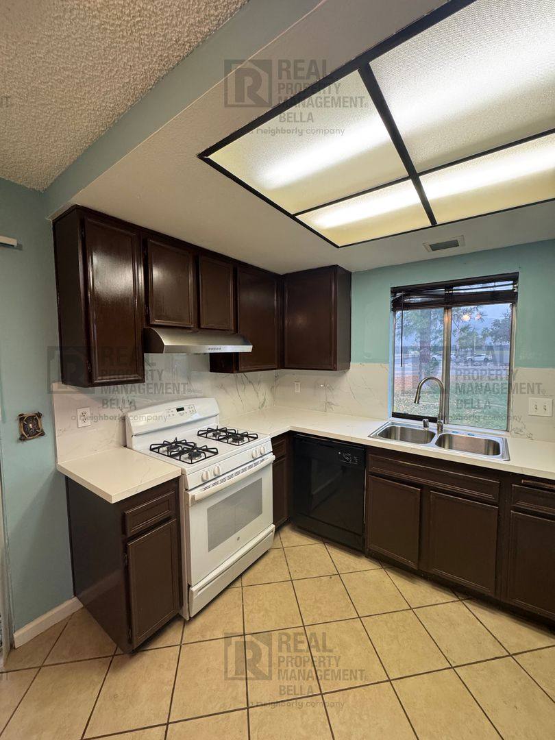 House for rent at 1397 Bushy Tail Trail, San Jacinto, CA 92583