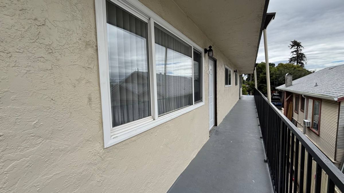 Apartment for rent at 1663 80th Ave, Oakland, CA 94621