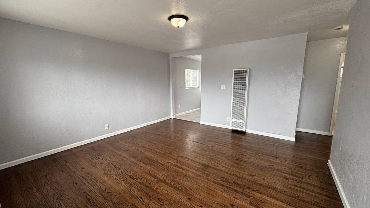 Apartment for rent at 1663 80th Ave, Oakland, CA 94621