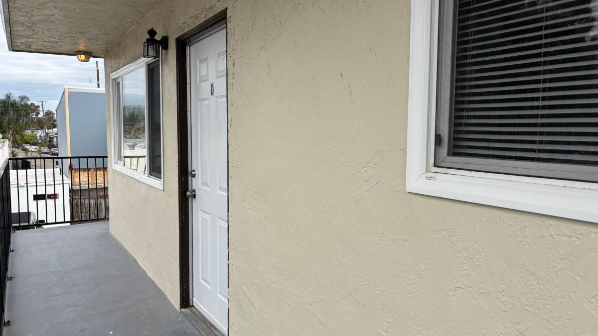 Apartment for rent at 1663 80th Ave, Oakland, CA 94621