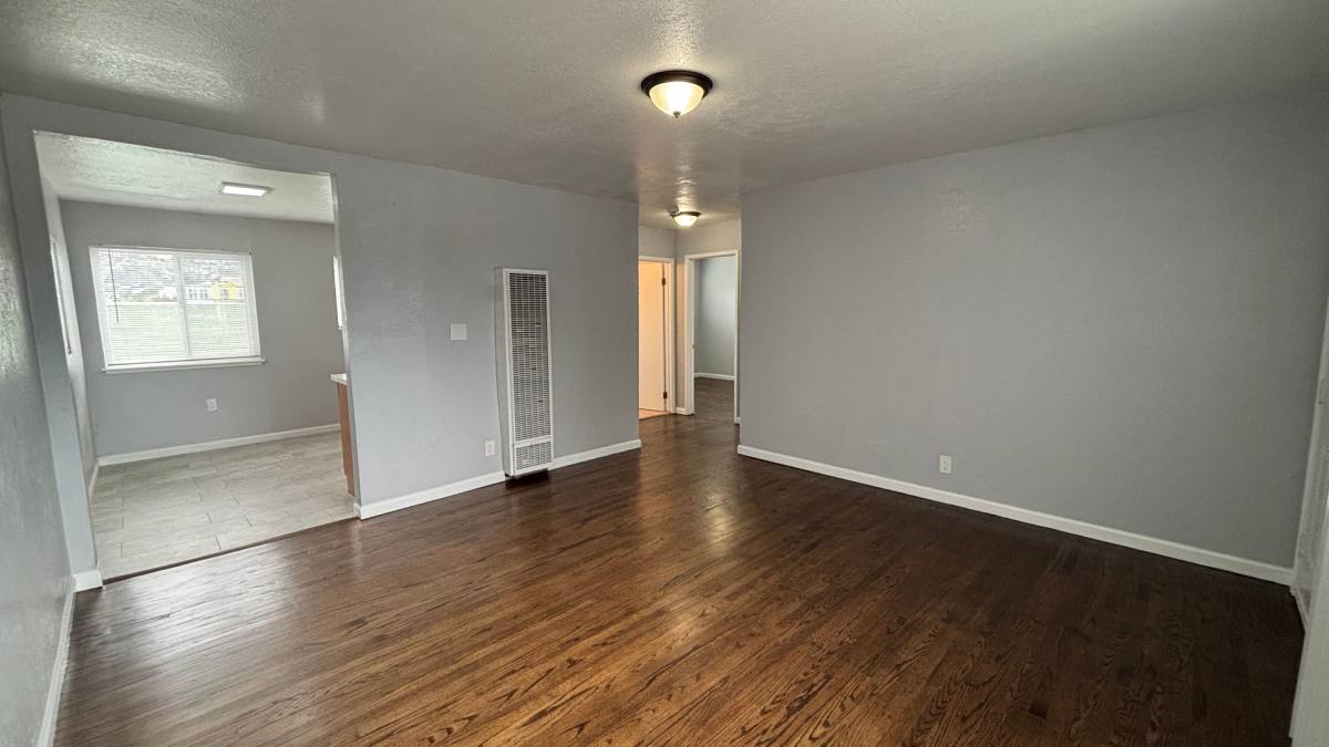 Apartment for rent at 1663 80th Ave, Oakland, CA 94621