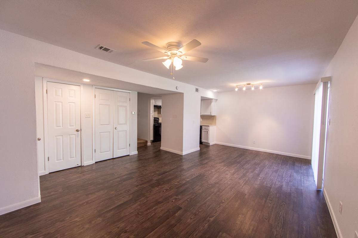 Townhouse for rent at 5506 Grover Ave, Austin, TX 78756