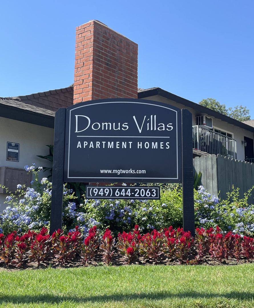 Apartment for rent at 17062 Altadena Dr, 15991 & 16001 Pasadena Ave, Tustin, CA 92780