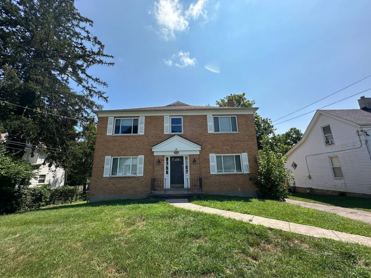 Apartment for rent at 1740 Marquette Ave, Cincinnati, OH 45230