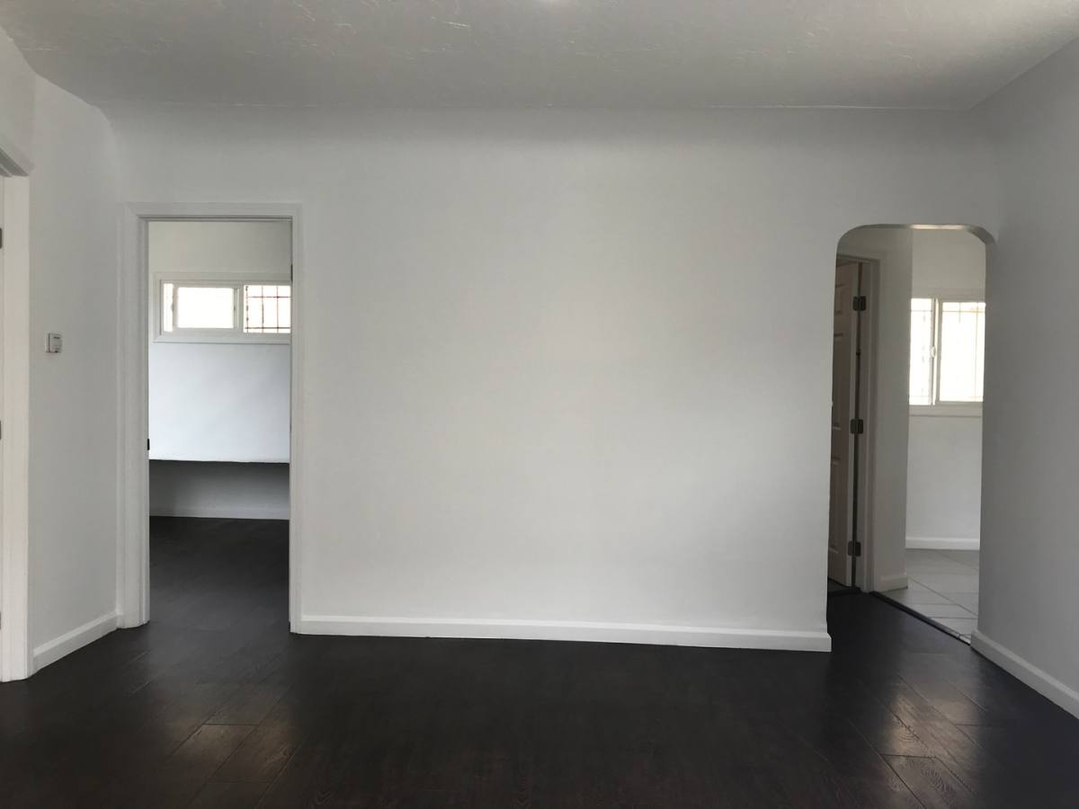 Apartment for rent at 3926 W 28th St, Los Angeles, CA 90018