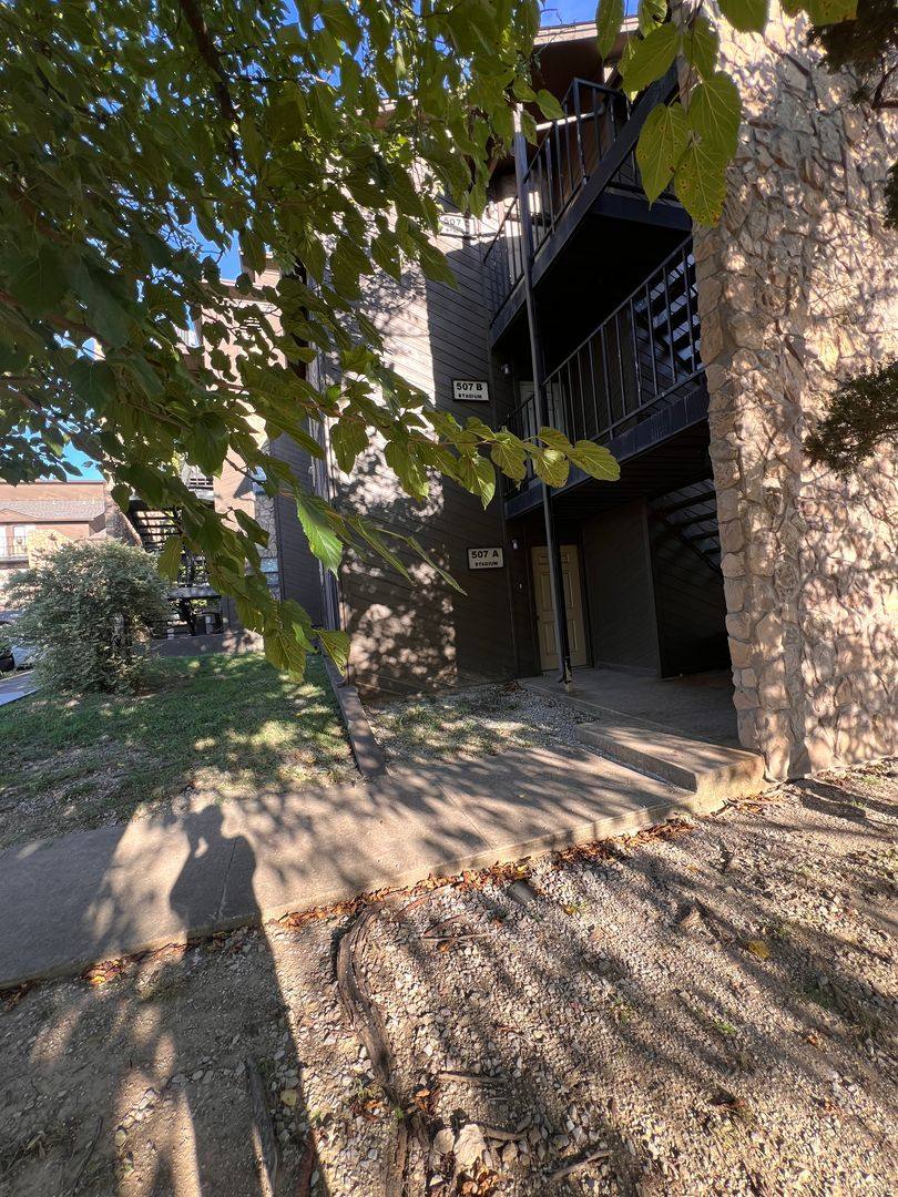 Apartment for rent at 1207 E 15th, Ada, OK 74820