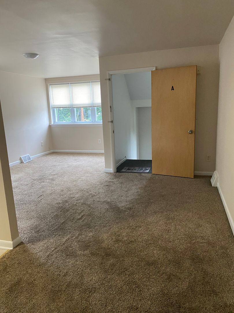 Apartment for rent at 3401 Berkley Ave, Drexel Hill, PA 19026