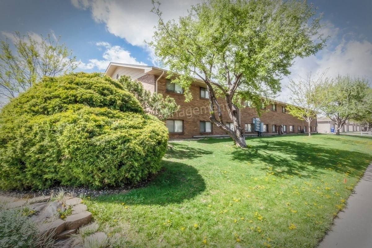 Apartment for rent at 1707 & 1717 Cheyenne Ave, Loveland, CO 80538