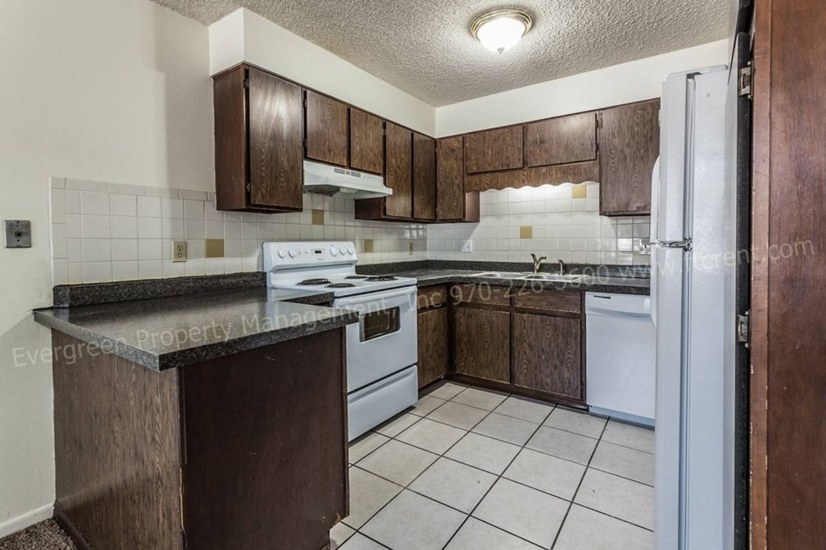 Apartment for rent at 1707 & 1717 Cheyenne Ave, Loveland, CO 80538
