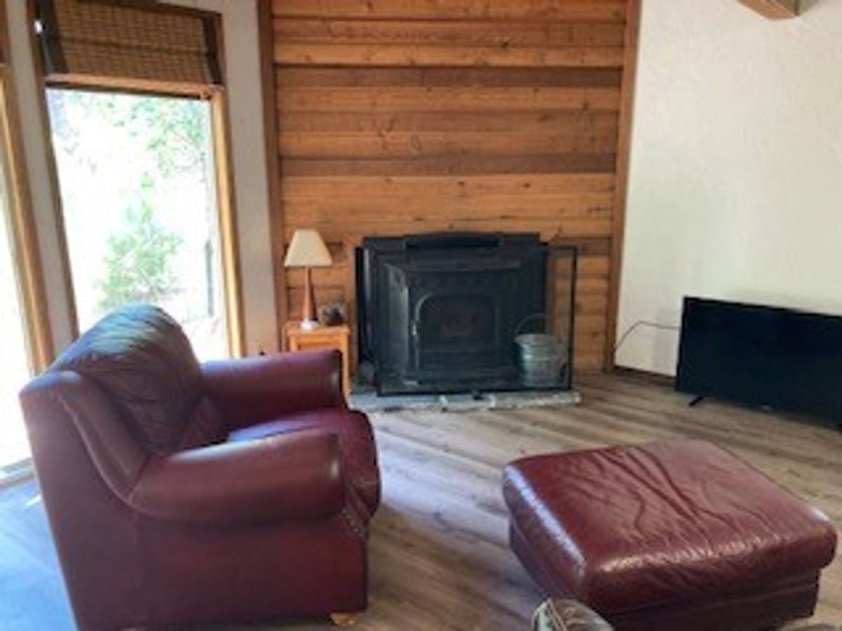 House for rent at 16681 Wagon Trail, Bend, OR 97707