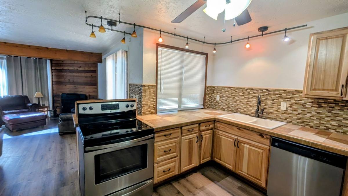 House for rent at 16681 Wagon Trail, Bend, OR 97707