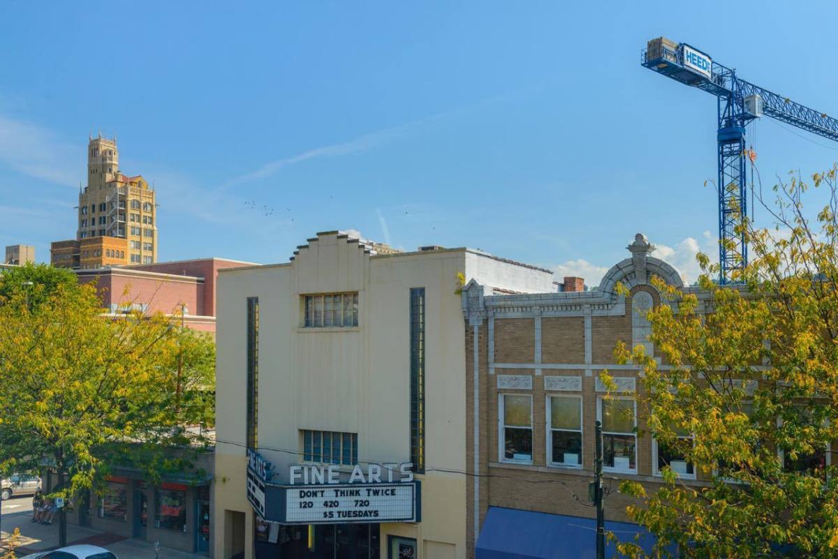 Apartment for rent at 37 Biltmore Ave, Asheville, NC 28801