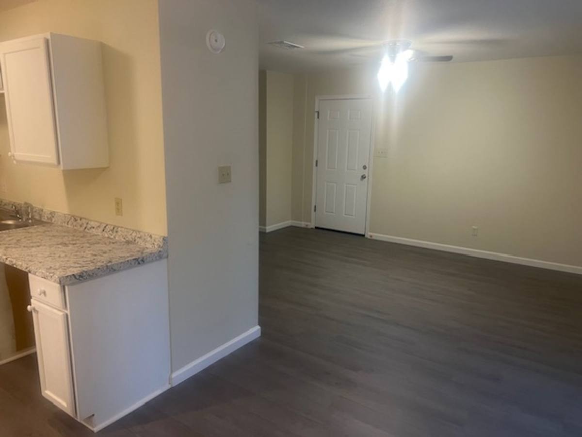 Apartment for rent at 306 W Harriet St, Leesville, LA 71446