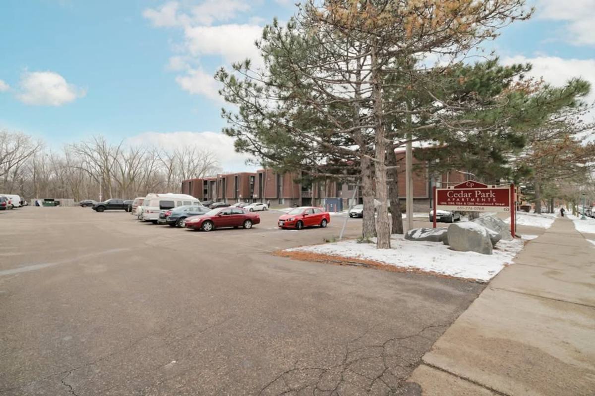 Apartment for rent at 1264 Hazelwood St, Saint Paul, MN 55106