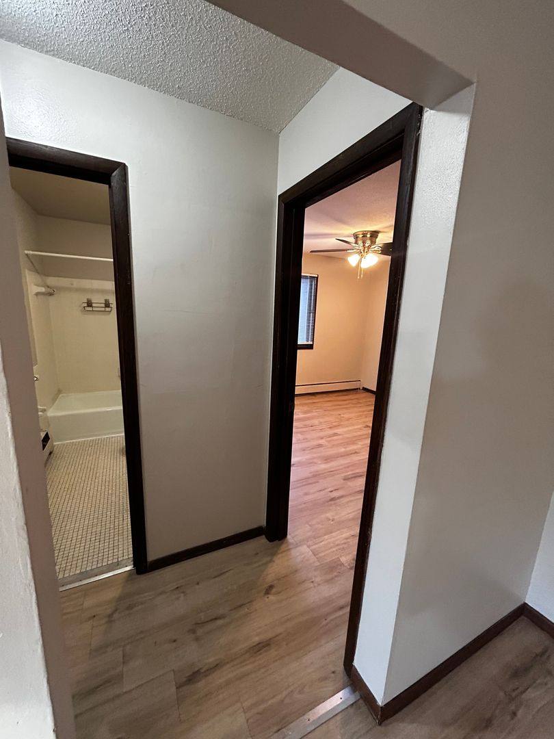 Apartment for rent at 1264 Hazelwood St, Saint Paul, MN 55106