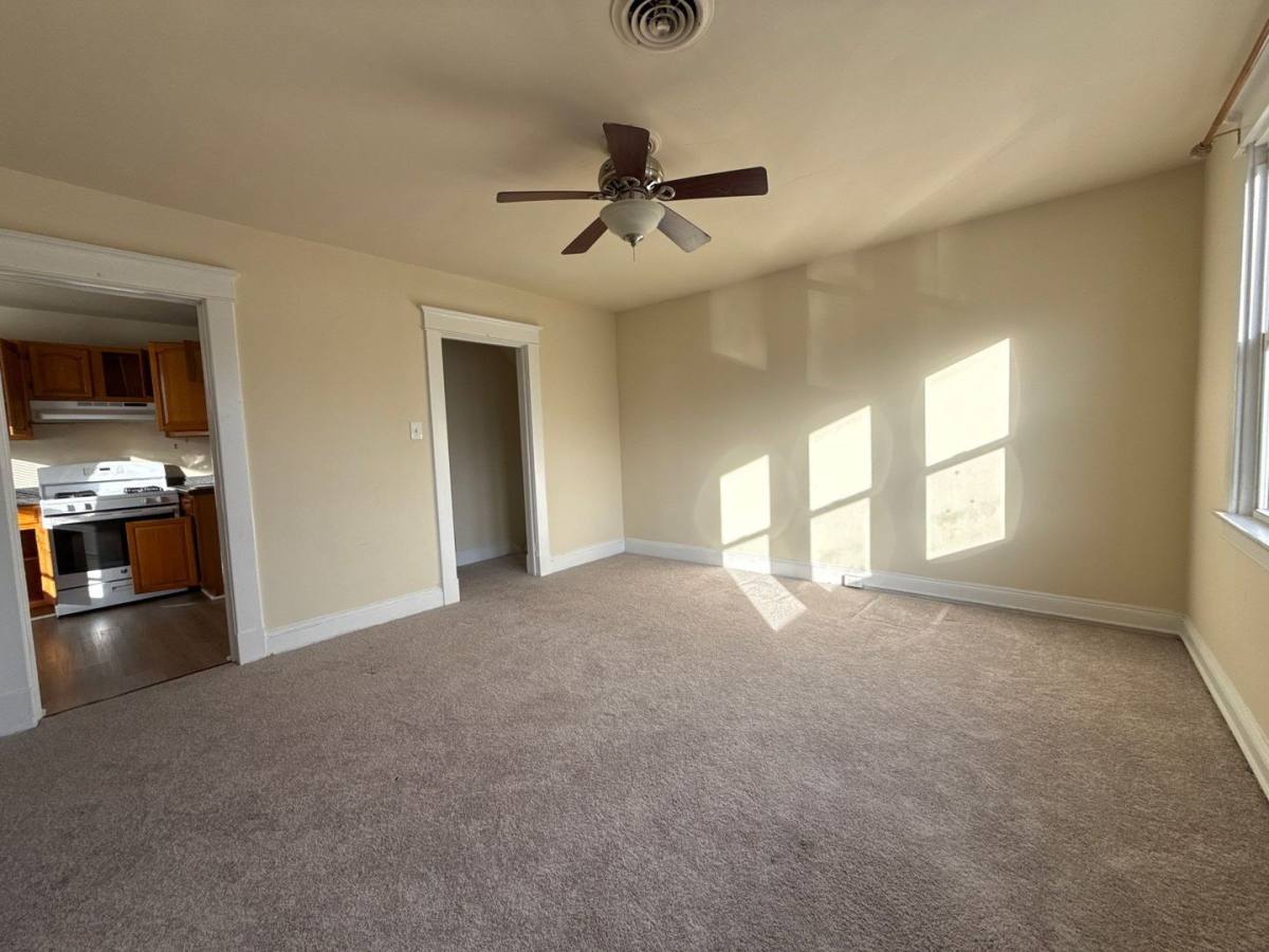 Apartment for rent at 6512 Cleveland Ave, Dundalk, MD 21222