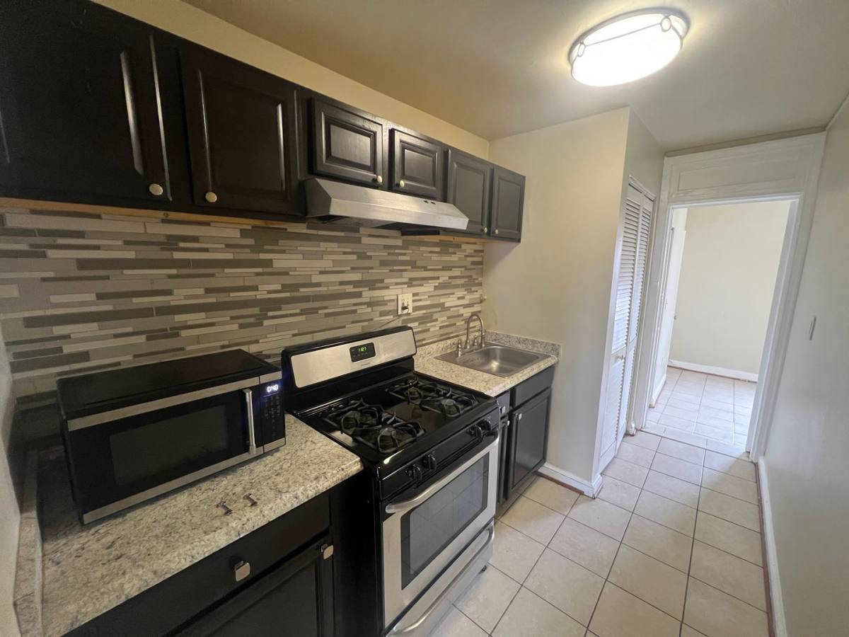 Apartment for rent at 1901 Rosedale St NE, Washington, DC 20002