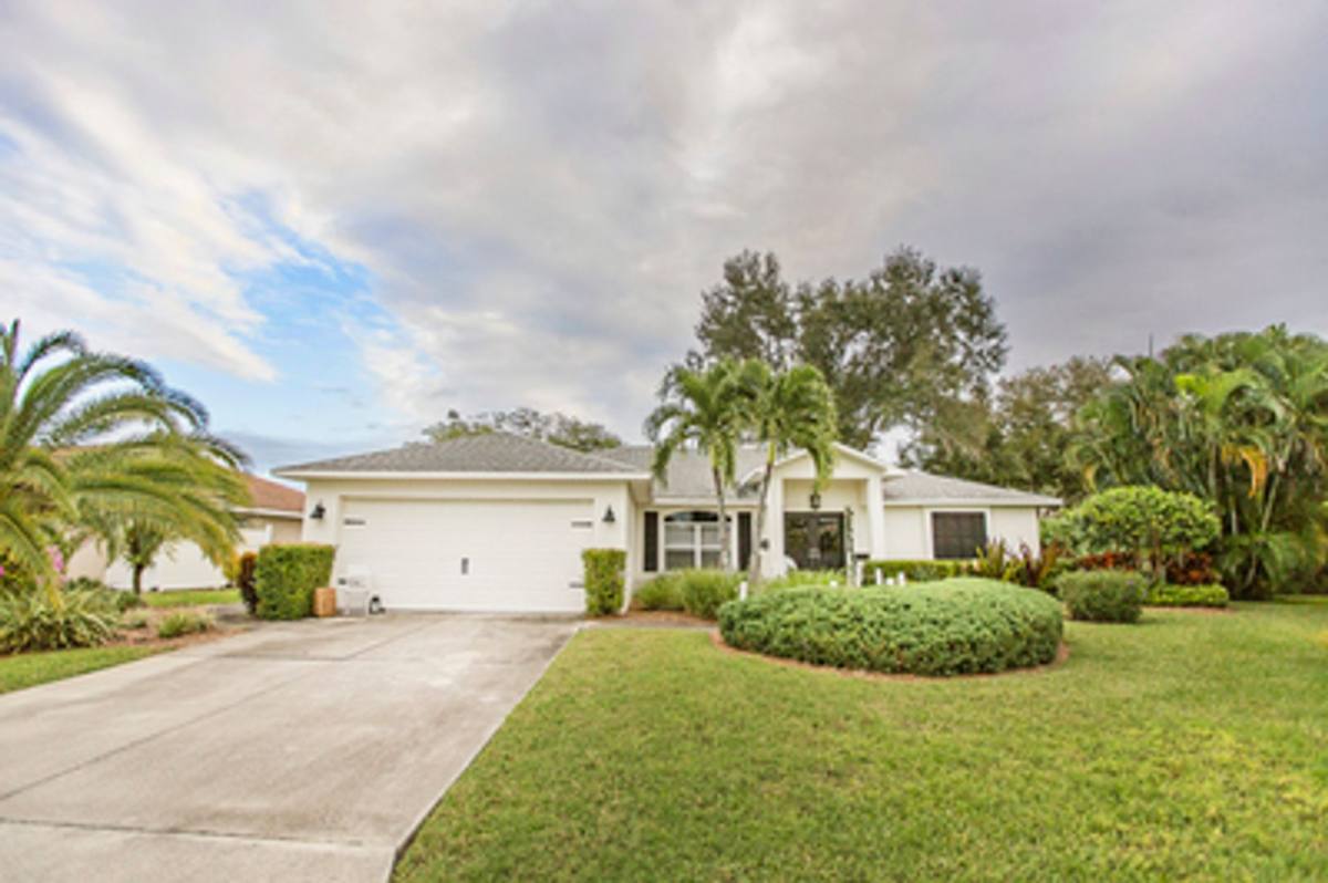 House for rent at 22631 Island Lakes Dr, Estero, FL 33928