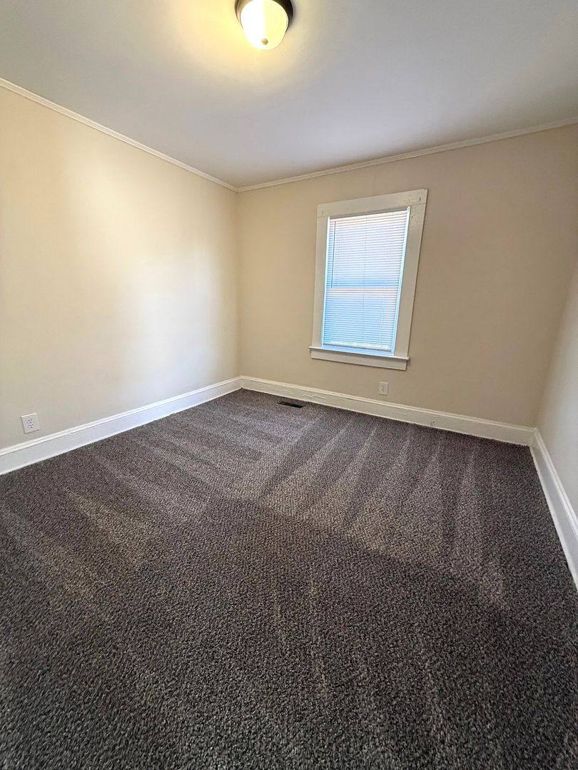 Apartment for rent at 300 Higgs St, Greenville, NC 27834