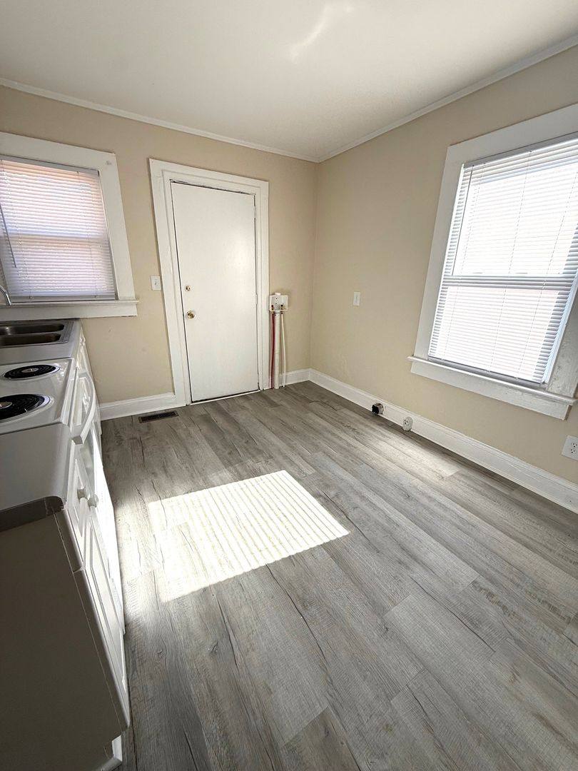 Apartment for rent at 300 Higgs St, Greenville, NC 27834