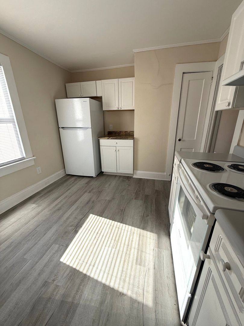 Apartment for rent at 300 Higgs St, Greenville, NC 27834