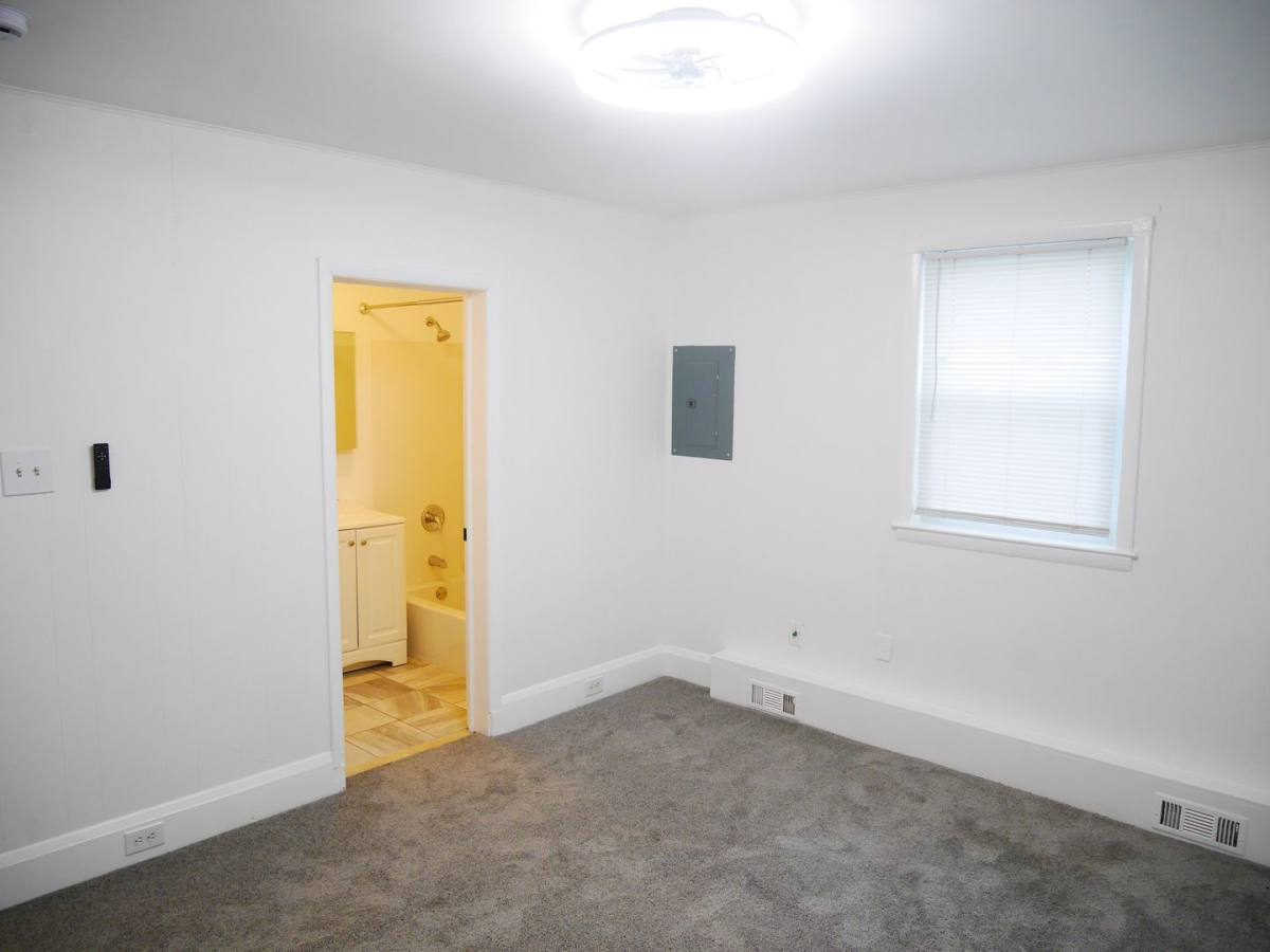 Apartment for rent at 305A S Marlyn Ave, Essex, MD 21221
