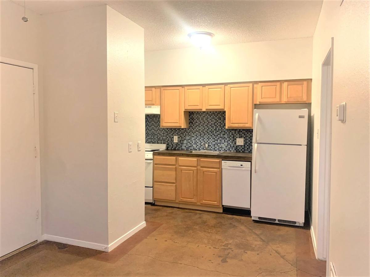 Apartment for rent at 1620 Waterston Ave, Austin, TX 78703
