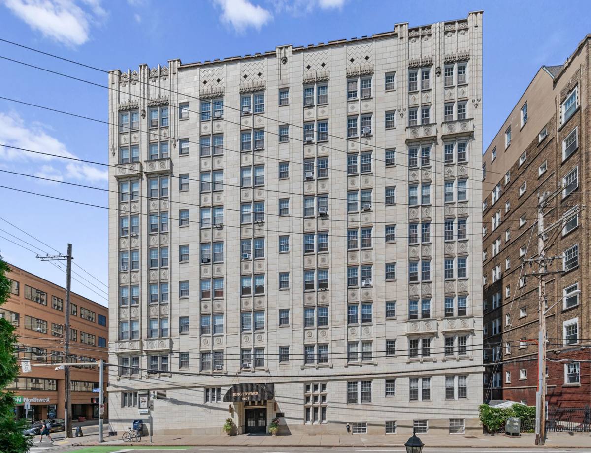 Apartment for rent at 4601 Bayard St, Pittsburgh, PA 15213