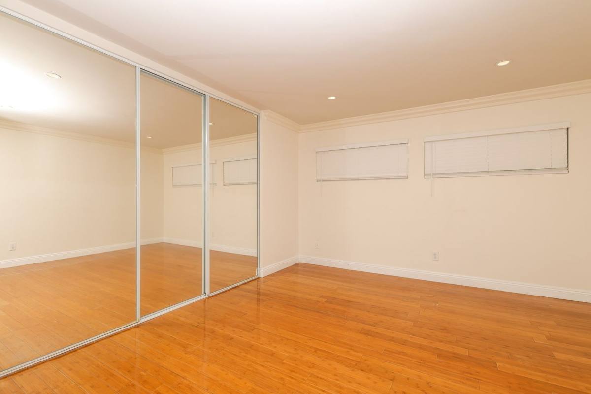 Apartment for rent at 100 Cliff Dr, Laguna Beach, CA 92651