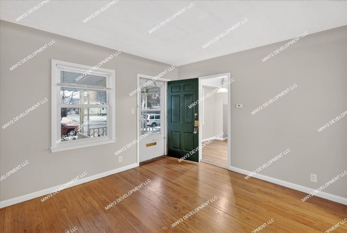 House for rent at 14655 Jacob, Eastpointe, MI 48021