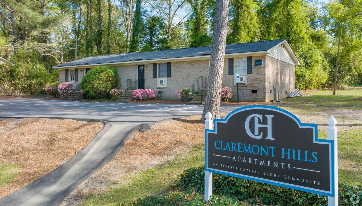 Apartment for rent at 7569 Faraday Place, Fayetteville, NC 28303