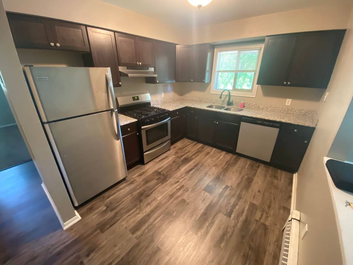 Apartment for rent at 7104 36th Ave N, Minneapolis, MN 55427