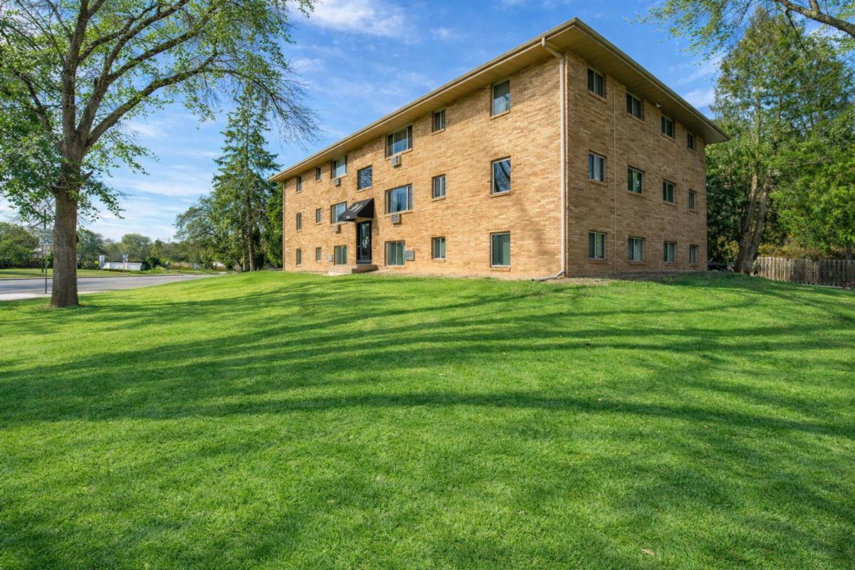 Apartment for rent at 7104 36th Ave N, Minneapolis, MN 55427