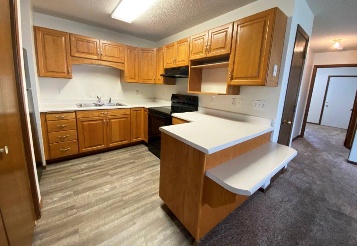 Townhouse for rent at 1401 - 1415 1501 -1523 W Elm, Mitchell, SD 57301