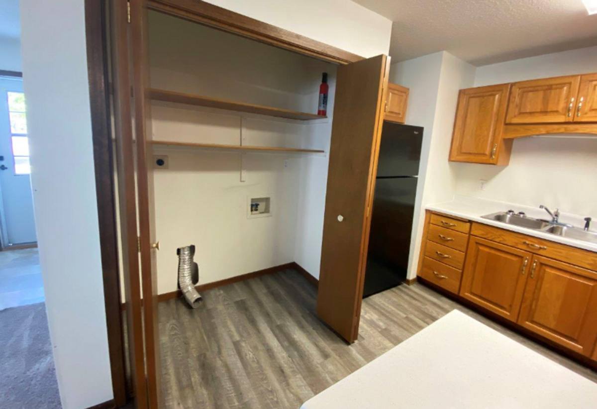 Townhouse for rent at 1401 - 1415 1501 -1523 W Elm, Mitchell, SD 57301