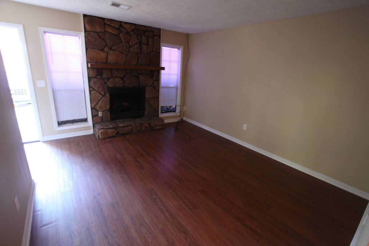 Apartment for rent at 1107 1108 Elliott Ave, Opelika, AL 36801