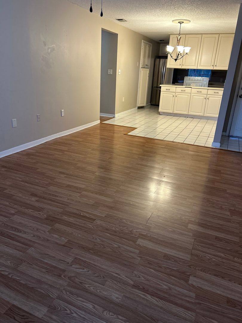 Apartment for rent at 204 E Gottsche Ave, Eustis, FL 32726
