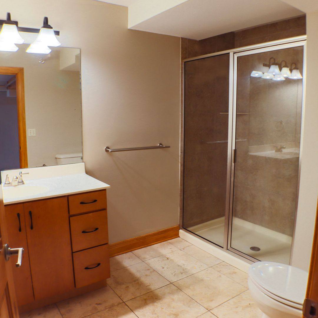 Apartment for rent at 904 E Broadway, Columbia, MO 65201