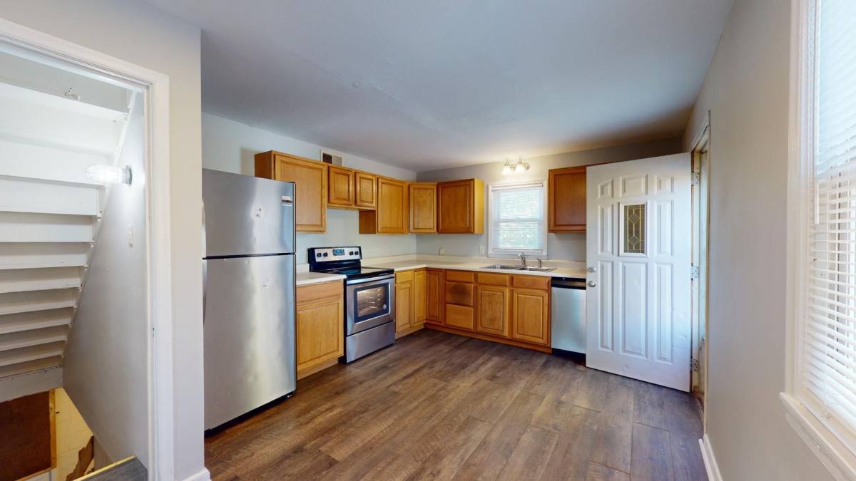 House for rent at 3121 Lincoln Way, Ames, IA 50014