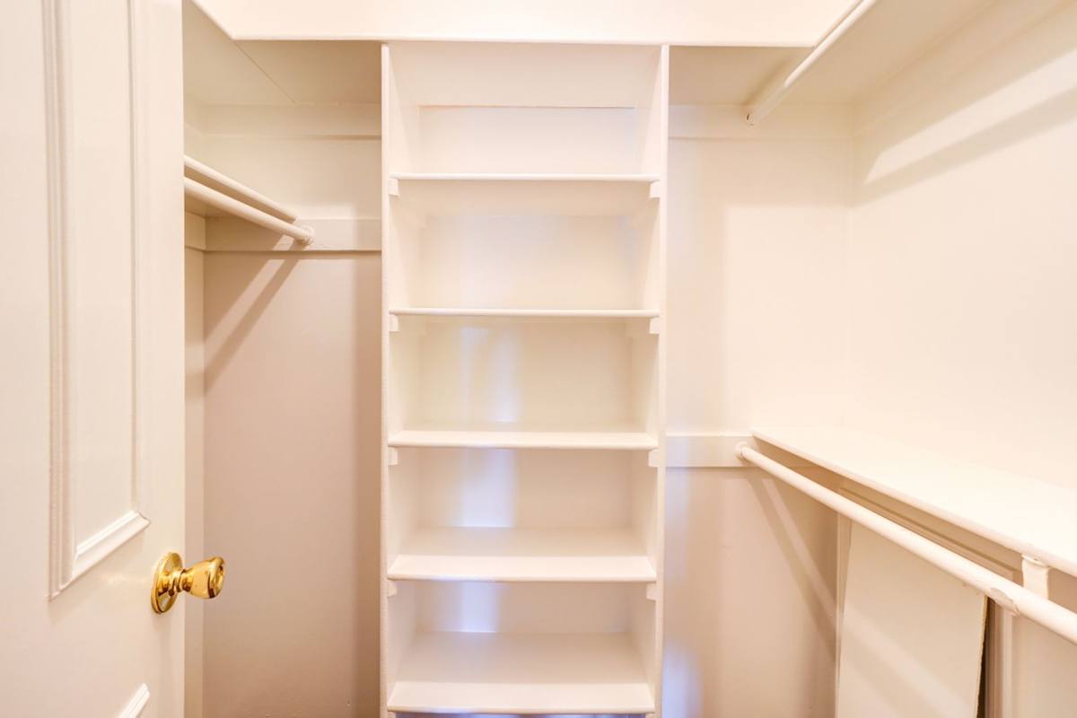Condo for rent at 20649 Shadyside Way, Germantown, MD 20874