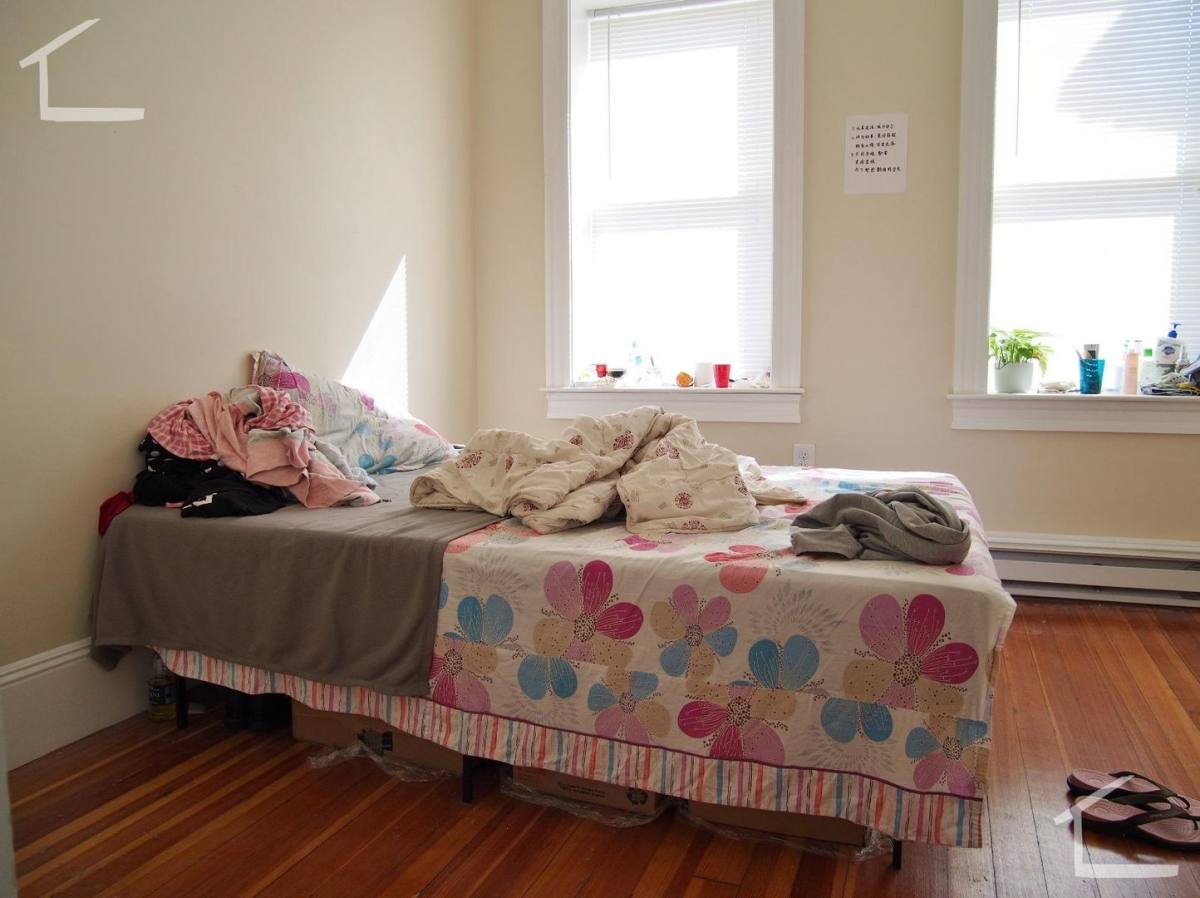 Apartment for rent at 887B Huntington Ave, Boston, MA 02115