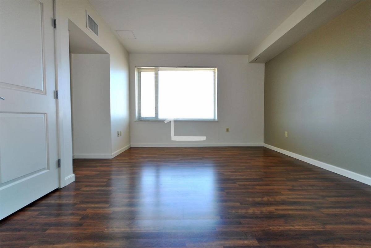 Apartment for rent at 887B Huntington Ave, Boston, MA 02115
