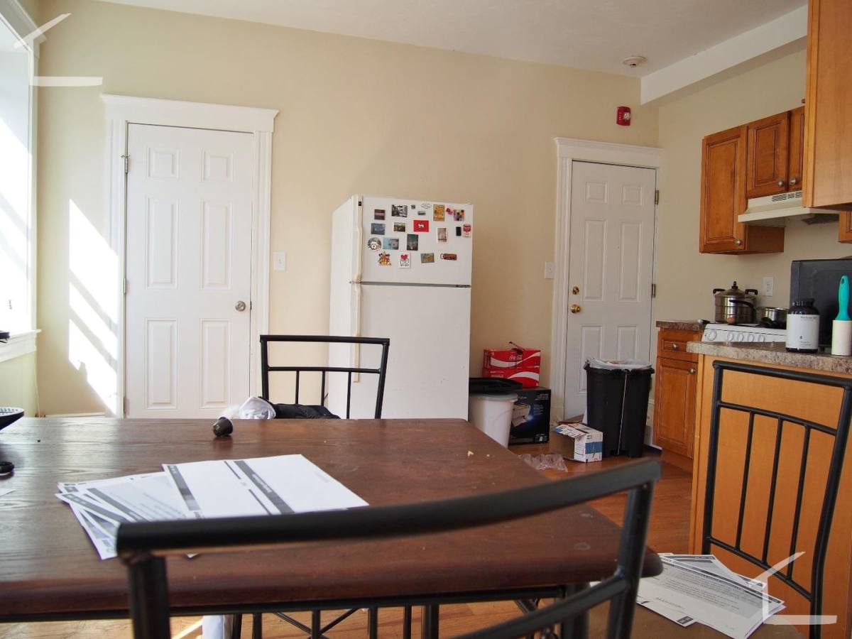 Apartment for rent at 887B Huntington Ave, Boston, MA 02115