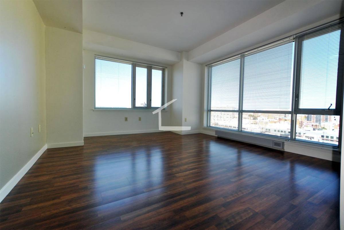 Apartment for rent at 887B Huntington Ave, Boston, MA 02115